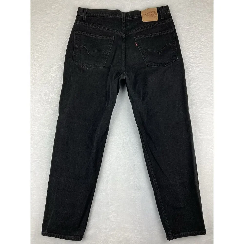 Levis excellent no